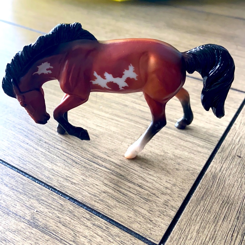 Horse figurine